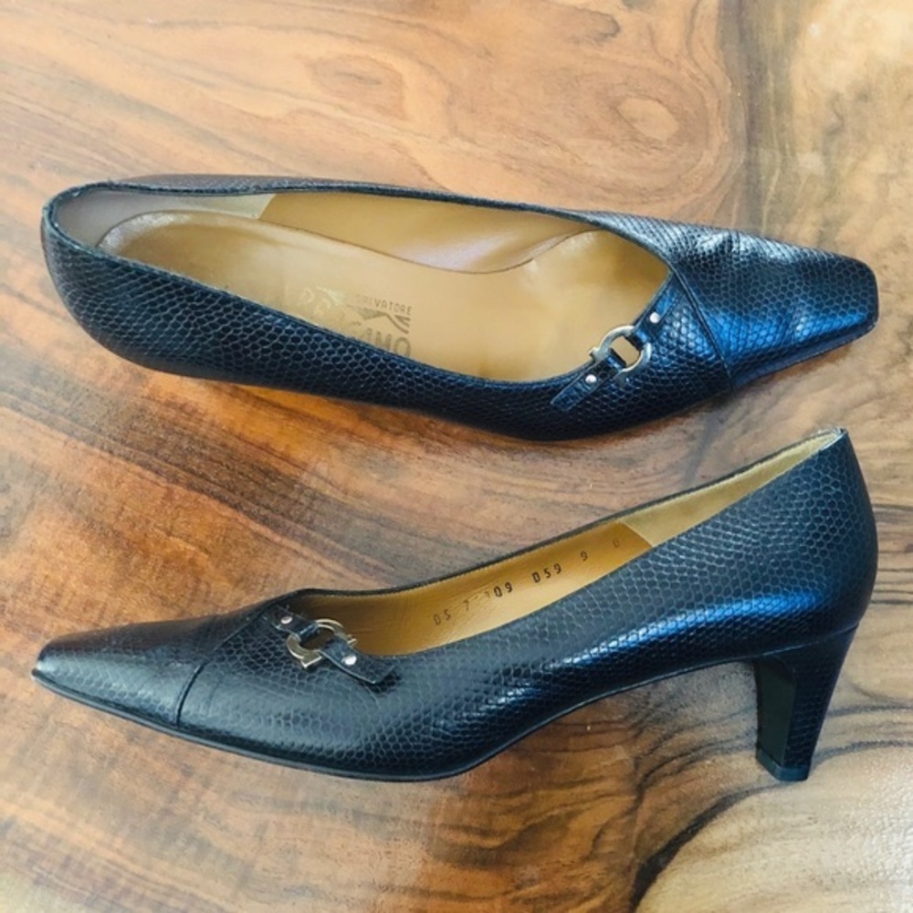 PRICE DROP! Ferragamo Black Snakeskin Low Heels